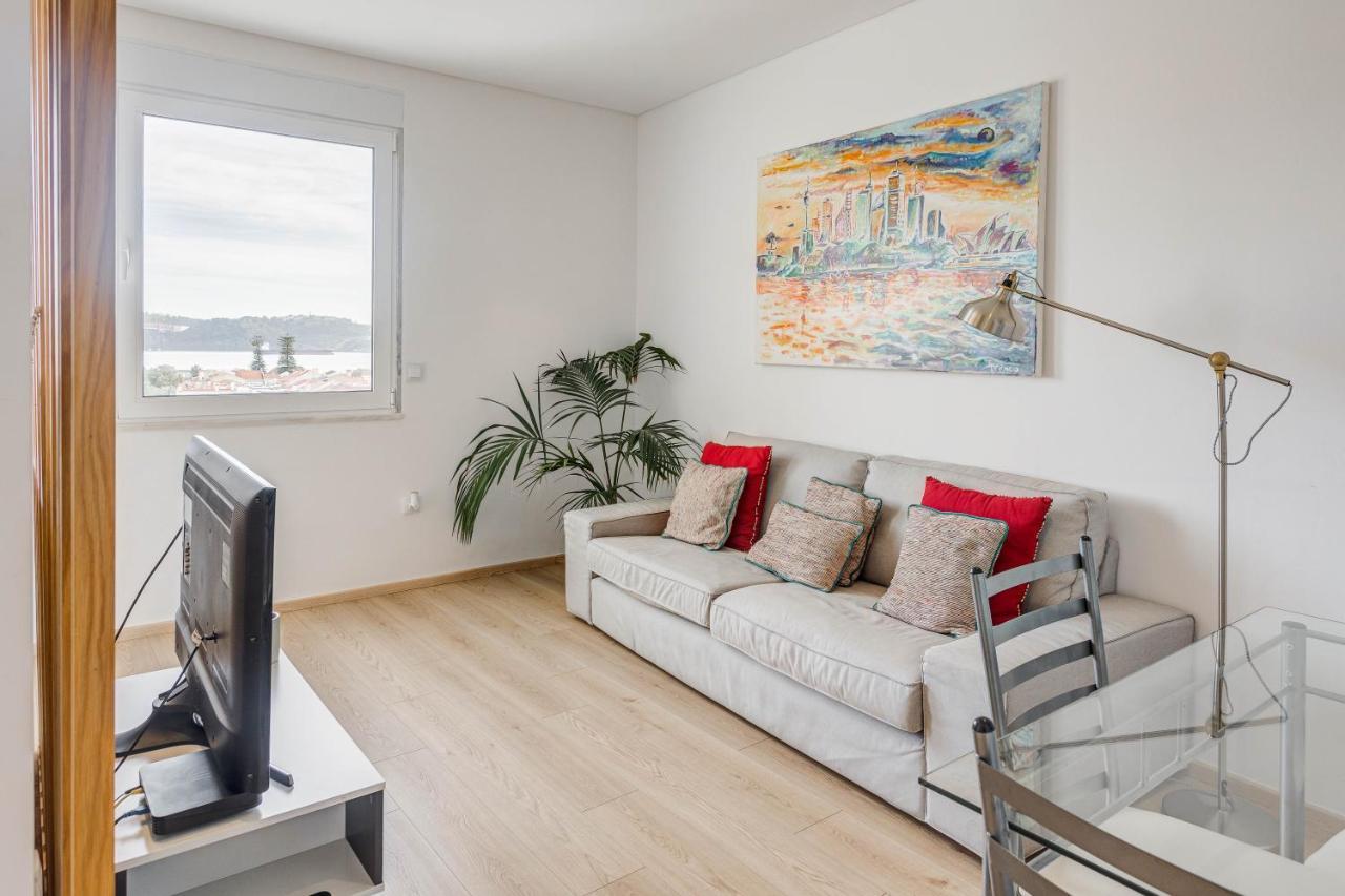 Tejo River View Apartment Nearby Belem Lissabon Exterior foto